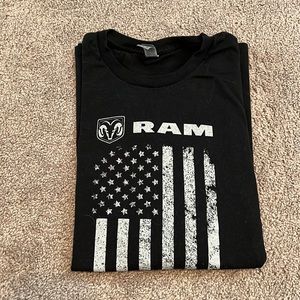 Mens Dodge Ram Short Sleeve T-shirt (XL)